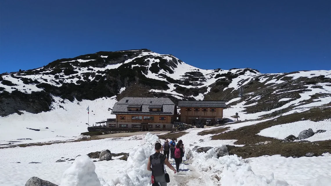 Scopri i viaggi trekking organizzati da WeHike con guida escursionistica alla scoperta delle meraviglie dell'Italia